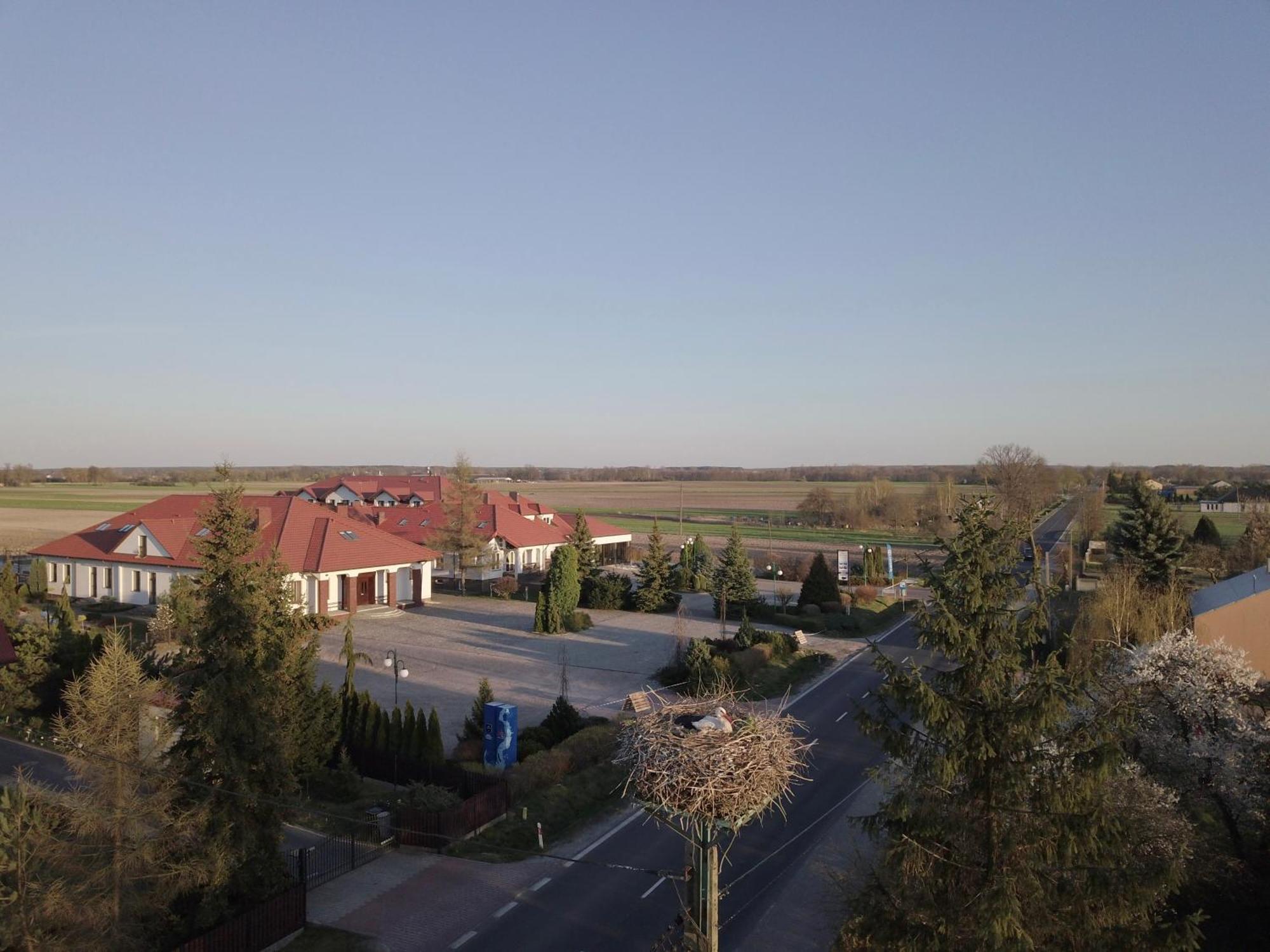 Bed and Breakfast Gosciniec "Nad Warta" Uniejów Exterior foto
